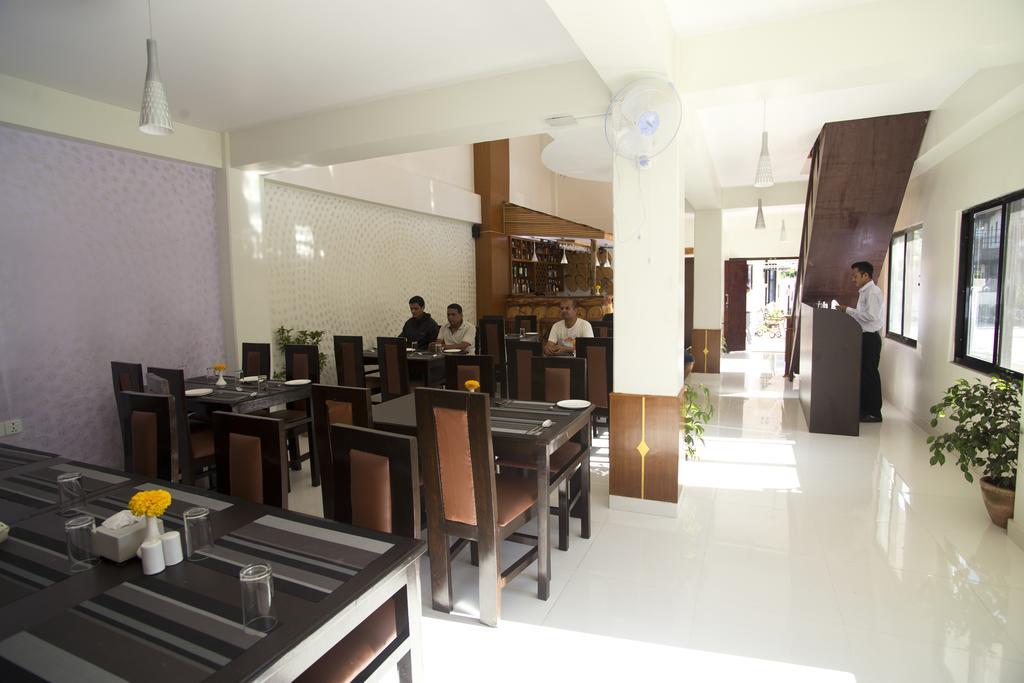 Hotel Swapna Bagh- Your Place Pokhara Bagian luar foto